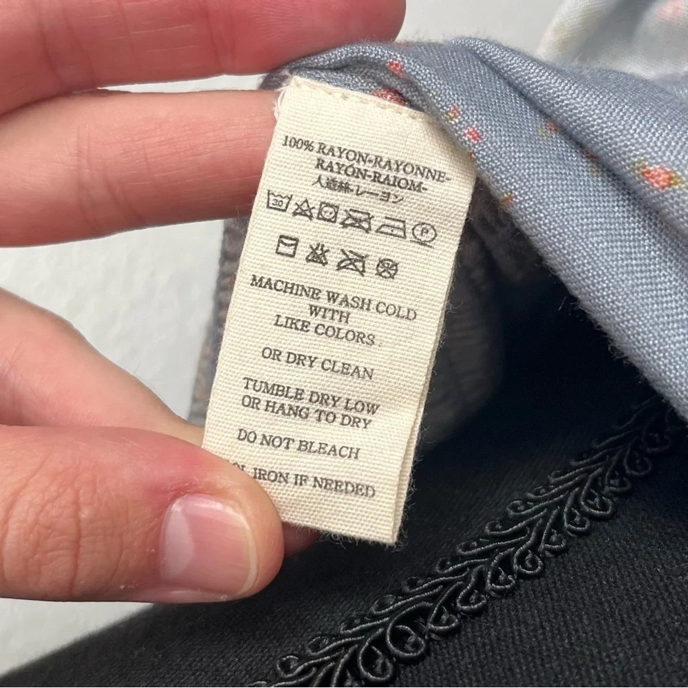 Jen’s Pirate Booty Dusty Blue and Floral Wilde Blouse and Skirt Set NWT - Picture 7 of 10